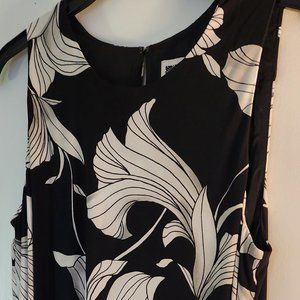 Ann Klein Black & White print dress size 16